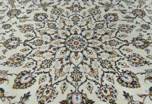 Vintage Cream Floral Traditional 8X11 Kashan Persian Rug