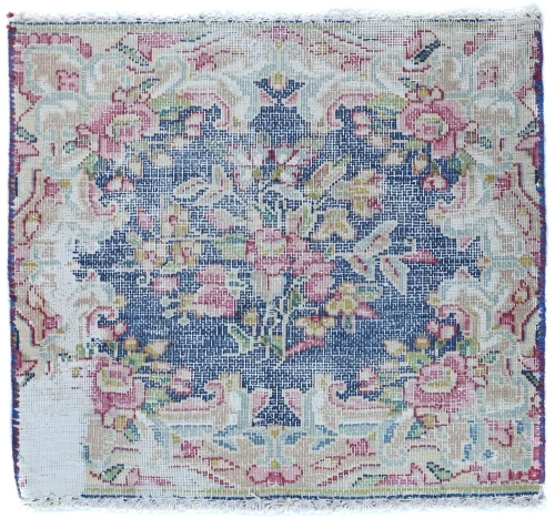 Semi Antique Muted Floral 1'5X1'6 Distressed Oriental Square Rug