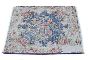Semi Antique Muted Floral 1'5X1'6 Distressed Oriental Square Rug