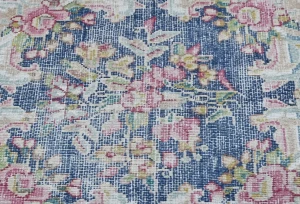 Semi Antique Muted Floral 1'5X1'6 Distressed Oriental Square Rug