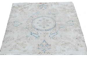 Semi Antique Muted Cream Floral 2'6X2'11 Distressed Oriental Rug