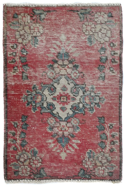 Semi Antique Muted Floral 1'6X2'3 Distressed Oriental Square Rug