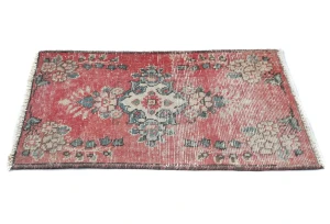 Semi Antique Muted Floral 1'6X2'3 Distressed Oriental Square Rug