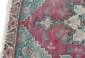 Semi Antique Muted Floral 1'6X2'3 Distressed Oriental Rug