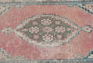 Semi Antique Muted Red Floral 1'7X2'2 Distressed Oriental Rug