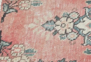 Semi Antique Muted Red Floral 1'6X2'1 Distressed Oriental Rug