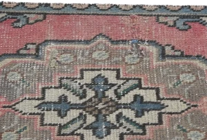 Semi Antique Muted Light Red Floral 1'7X2'7 Distressed Oriental Rug