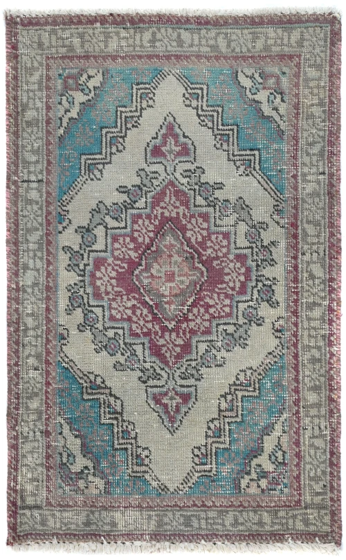 Semi Antique Muted Cream Floral 1'6X2'5 Distressed Oriental Rug