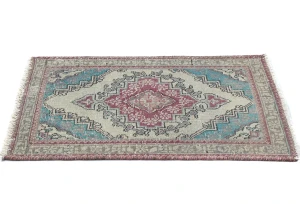Semi Antique Muted Cream Floral 1'6X2'5 Distressed Oriental Rug