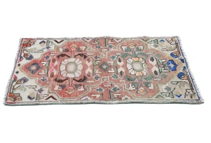 Semi Antique Muted Floral 1'7X2'7 Distressed Oriental Rug