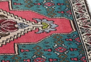 Semi Antique Muted Floral 1'11X2'8 Distressed Oriental Rug