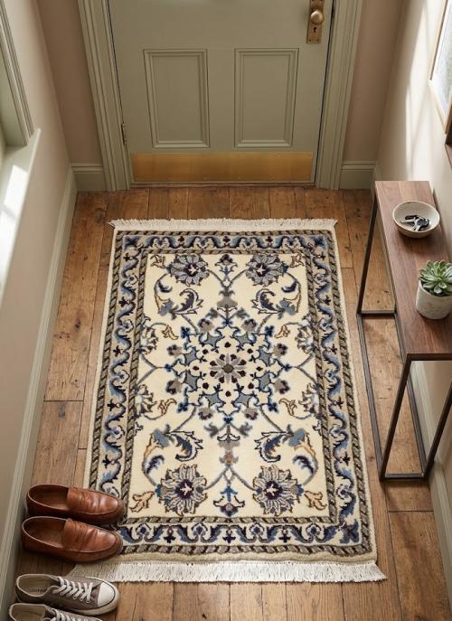 Vintage Vanilla Cream Classic 2X3 Traditional Nain Tabas Oriental Rug