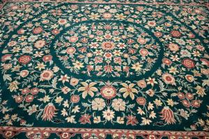 9'0 x 12'0 Hand-Knotted Royal Floral Oriental Wool Rug