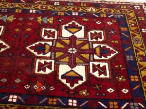 2'0 x 3'10 Hand Knotted Heriz Tribal Persian Wool Rug