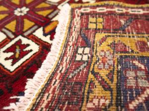 2'2 x 3'9 Hand Knotted Heriz Tribal Persian Wool Rug