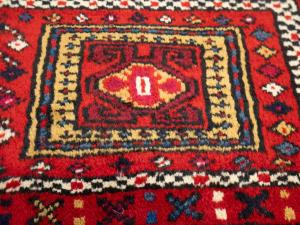 1'9 X 3'6 Hand Knotted Heriz Tribal Persian Wool Rug