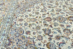 Vintage Cream Floral Traditional 6'4 X 9'7 Kashan Persian Rug