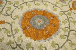 2x3 Hand Woven Sumak Floral Oriental Wool Rug