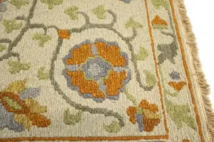 2x3 Hand Woven Sumak Floral Oriental Wool Rug