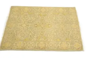 Muted Light Gray 2'0 x 2'10 Hand Knotted Floral Wool Rug