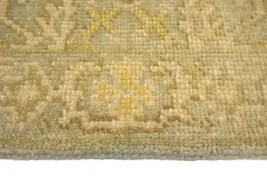 Muted Light Gray 2'0 x 2'10 Hand Knotted Floral Wool Rug