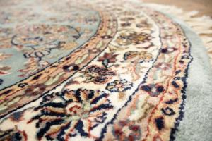 4'1 x 4'1 Hand Knotted Indo Kashan Floral Oriental Round Rug