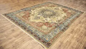 9'6x12'7 Hand Knotted Muted Floral Classic Oriental Wool Rug