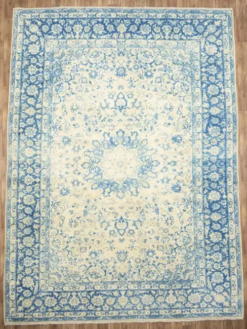 9'8 x 13'2 Hand-Knotted Muted Floral Oriental Wool Rug