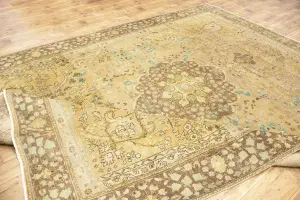 9'4x12'5 Hand-Knotted Floral Classic Oriental Wool Rug