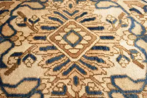 10'0 x 12'6 Hand-Knotted Muted Floral Oriental Wool Rug