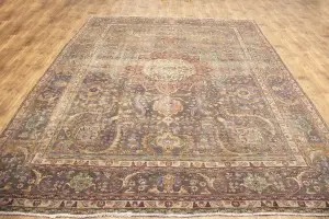 9'10 x 12'9 Hand-Knotted Muted Floral Oriental Wool Rug