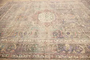 9'10 x 12'9 Hand-Knotted Muted Floral Oriental Wool Rug