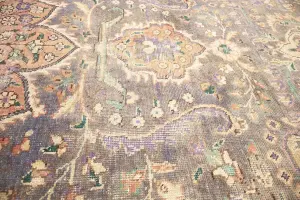 9'10 x 12'9 Hand-Knotted Muted Floral Oriental Wool Rug