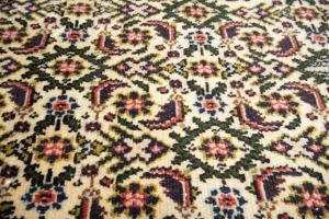 2'5x5'8 Hand Knotted Tribal Oriental Wool Runner Rug