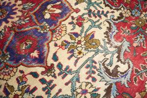 10'0x12'9 Hand Knotted Muted Floral Classic Oriental Wool Rug
