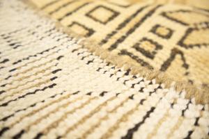 3'2x10'0 Hand Knotted Floral Oriental Wool Runner Rug