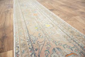 1'7x9'1 Hand Knotted Tribal Floral Oriental Wool Runner Rug