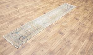 1'7x9'1 Hand Knotted Tribal Floral Oriental Wool Runner Rug