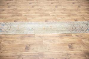 1'7x9'1 Hand Knotted Tribal Floral Oriental Wool Runner Rug