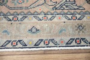 1'7x9'1 Hand Knotted Tribal Floral Oriental Wool Runner Rug