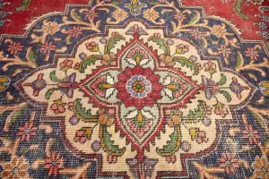 7'4x10'8 Hand Knotted Floral Classic Oriental Wool Rug