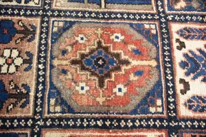 8'9x10'5 Hand Knotted Geometric Classic Oriental Wool Rug