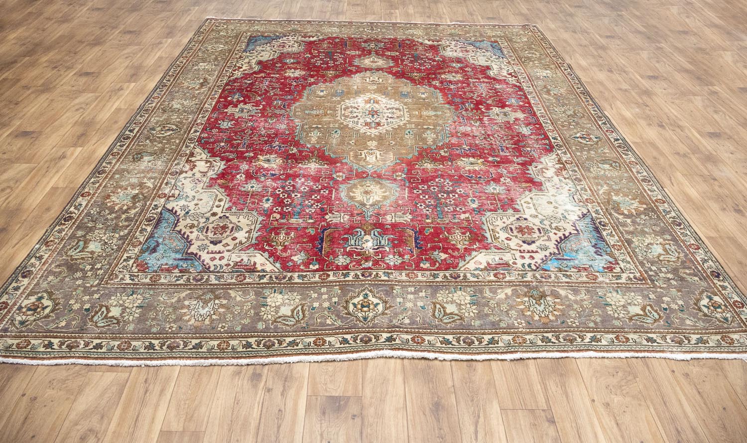 9'7x12'7 Hand Knotted Red Floral Classic Oriental Wool Rug - Image 17