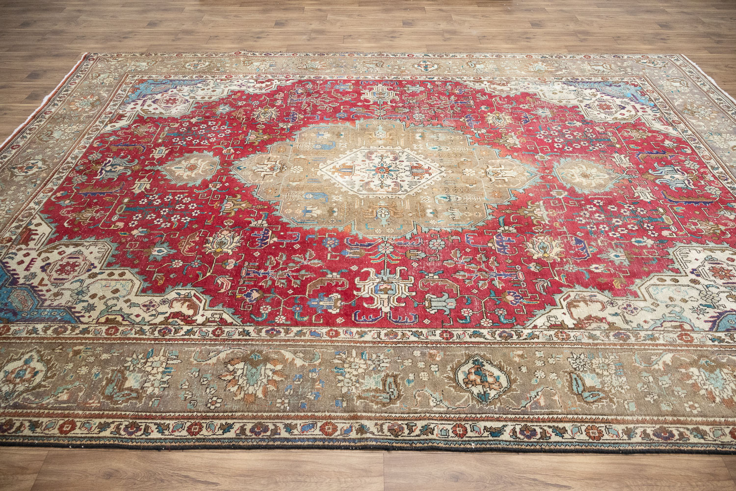 9'7x12'7 Hand Knotted Red Floral Classic Oriental Wool Rug - Image 4