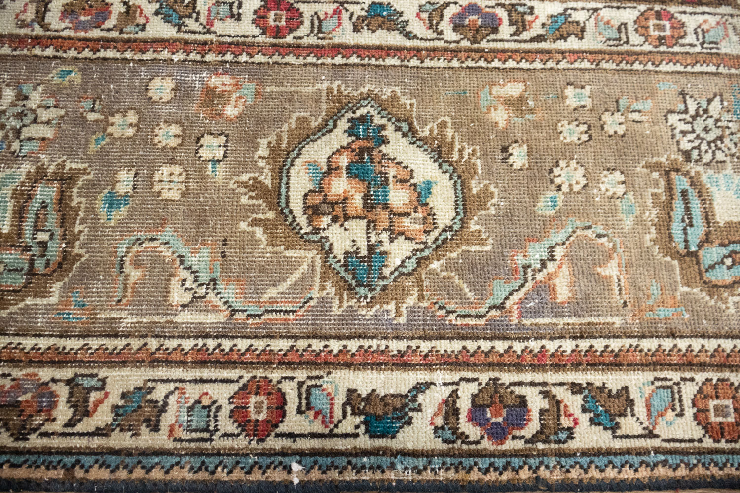 9'7x12'7 Hand Knotted Red Floral Classic Oriental Wool Rug - Image 10
