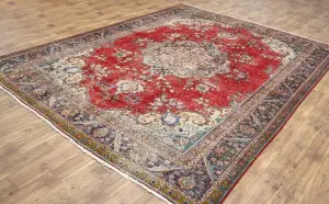 9'9x12'7 Hand Knotted Floral Classic Oriental Wool Rug