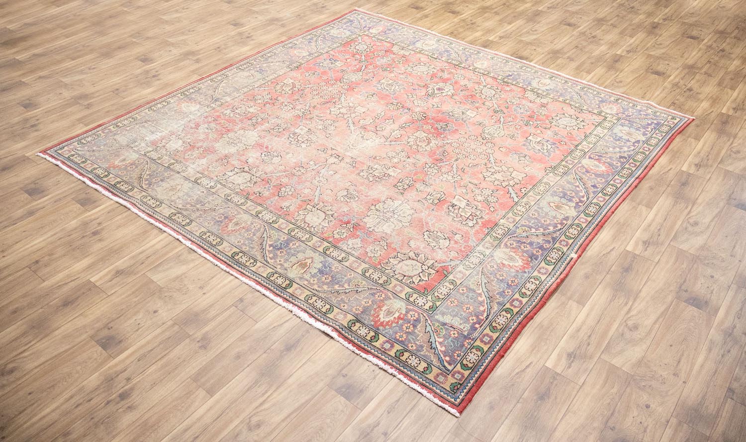 9'5x9'8 Hand Knotted Traditional Floral Oriental Wool Rug - Image 4
