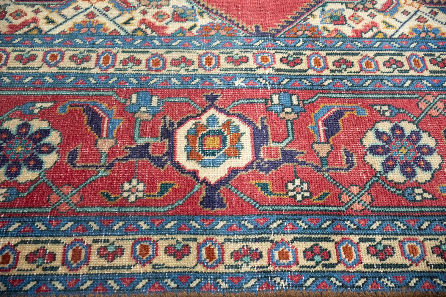 9'7x12'4 Hand Knotted Traditional Floral Oriental Wool Rug - Image 8
