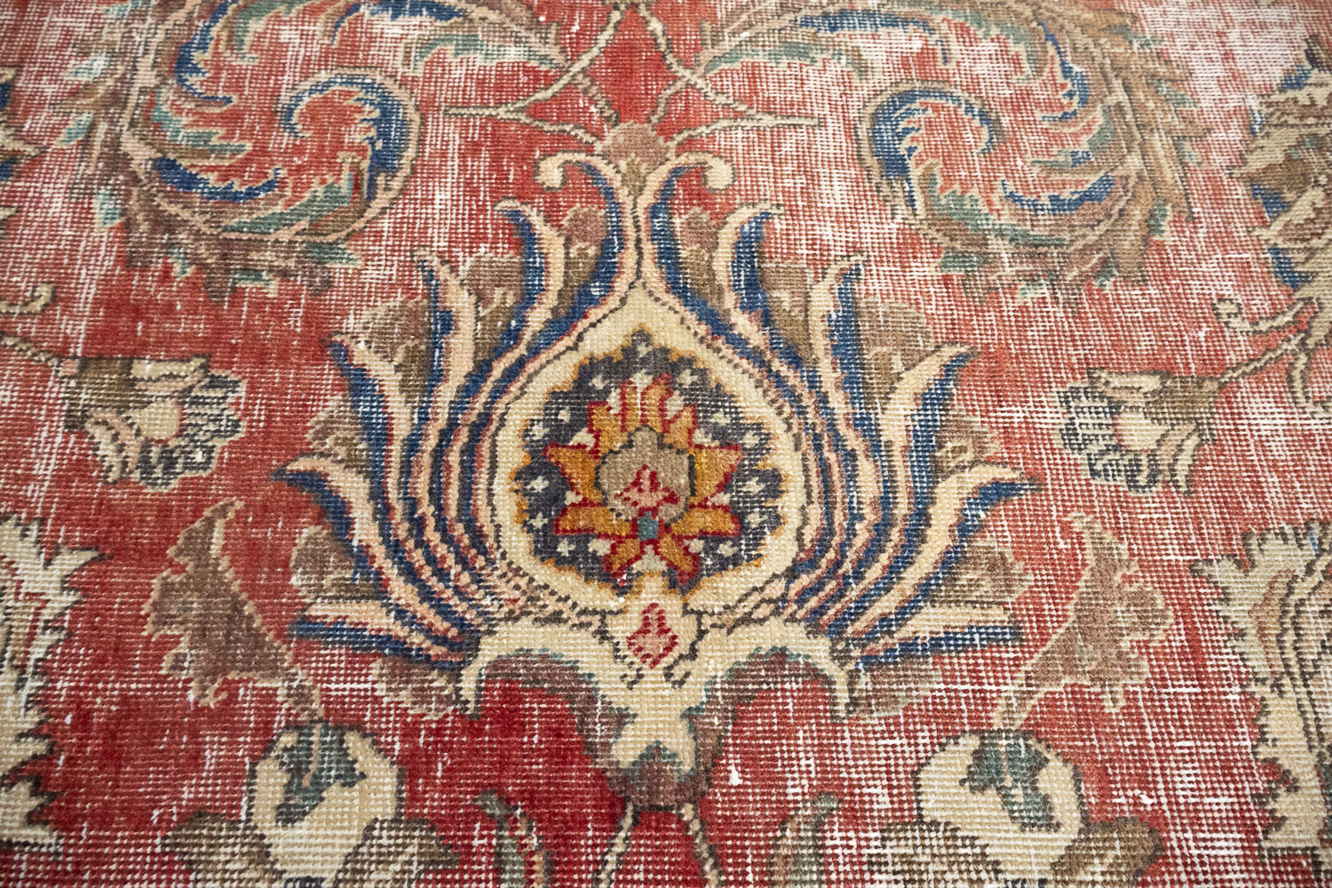 9'9x13'5 Hand Knotted Traditional Floral Oriental Wool Rug - Image 8