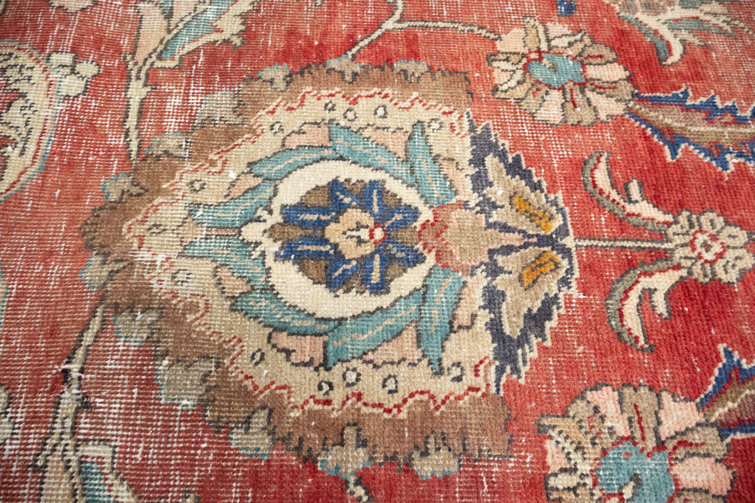9'9x13'5 Hand Knotted Traditional Floral Oriental Wool Rug - Image 9